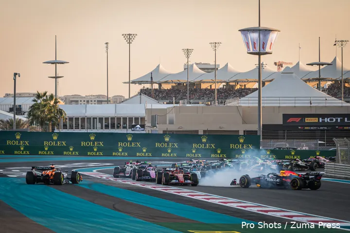 start abu dhabi oscar piastri 2024 max verstappen carlos sainz