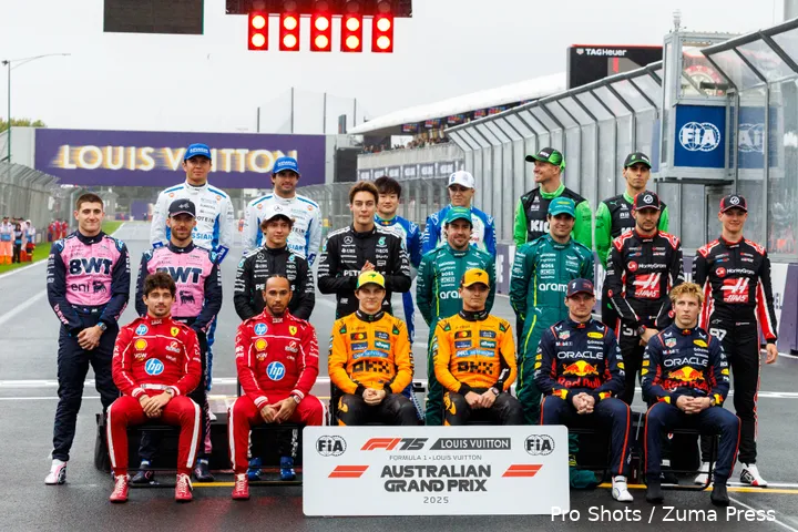 klas 2025 coureurs foto max verstappen lewis hamilton liam lawson charles leclerc lando norris oscar piastri andrea kimi antonelli george russell fernando alonso lance stroll alex albon pierre gasly gabriel bortoleto 2025 6
