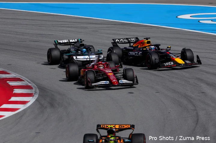 max verstappen george russell spanje controverse 2025 1 charles leclerc