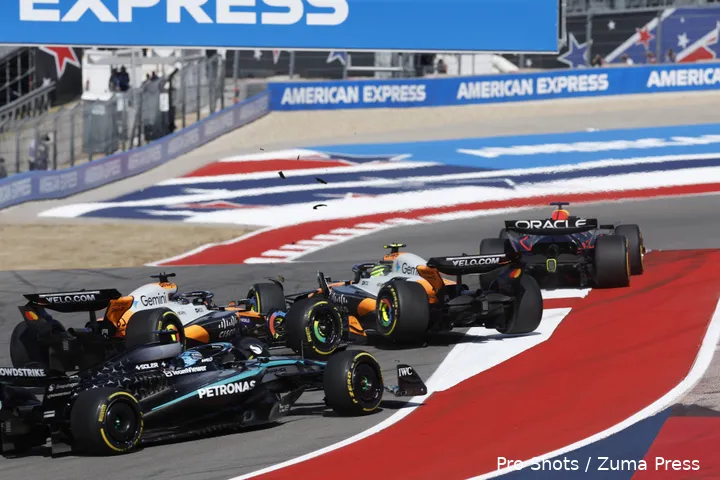 crash-mclaren-lando-norris-oscar-piastri-cota-2025-1