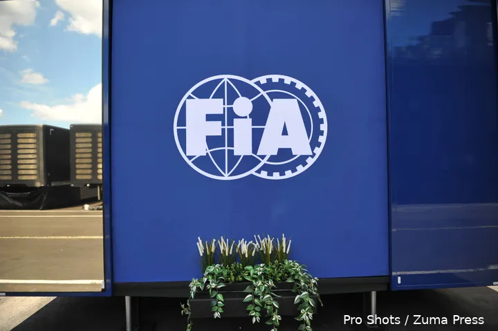 fia-logo-14