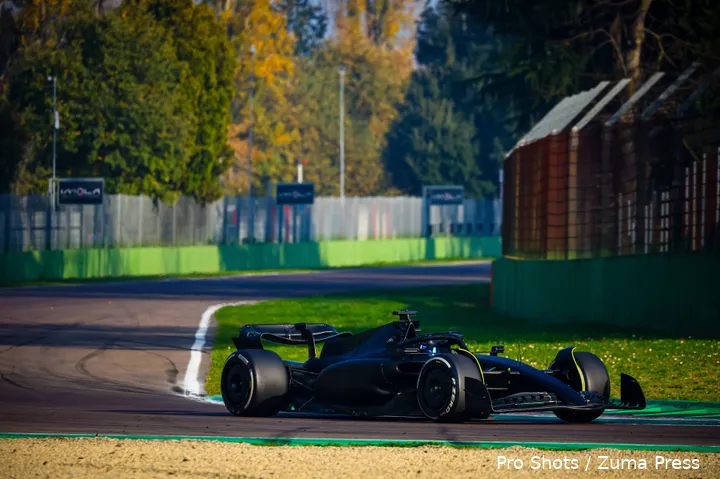 sergio-perez-cadillac-sf-23-imola