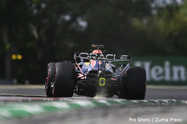 max-verstappen-hongarije-vleugel-red-bull-racing