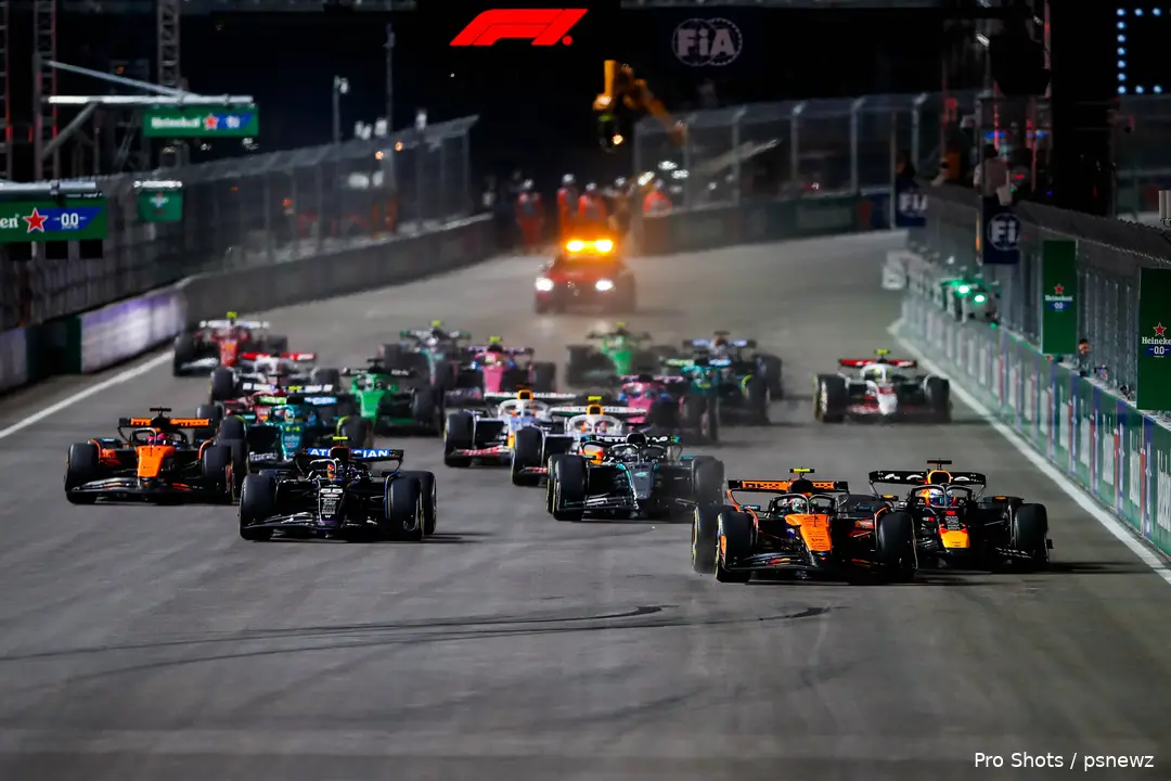 start-las-vegas-lando-norris-max-verstappen