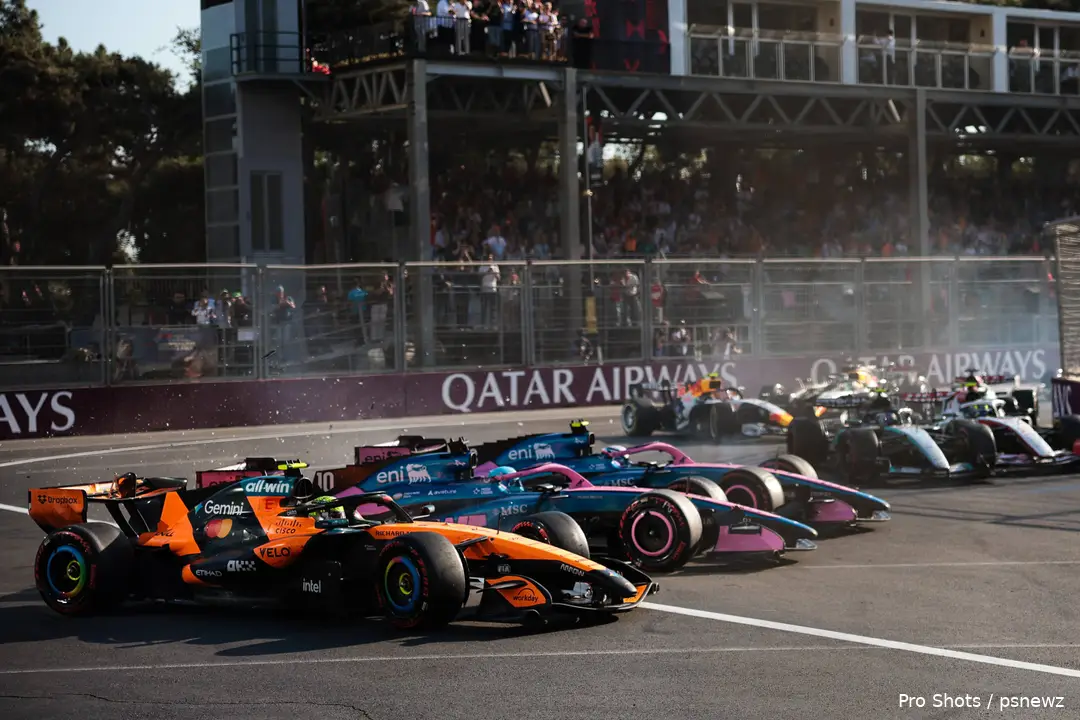 crash-azerbeidzjan-bakoe-franco-colapinto-pierre-gasly-lando-norris-liam-lawson-arvid-lindblad-kimi-antonelli
