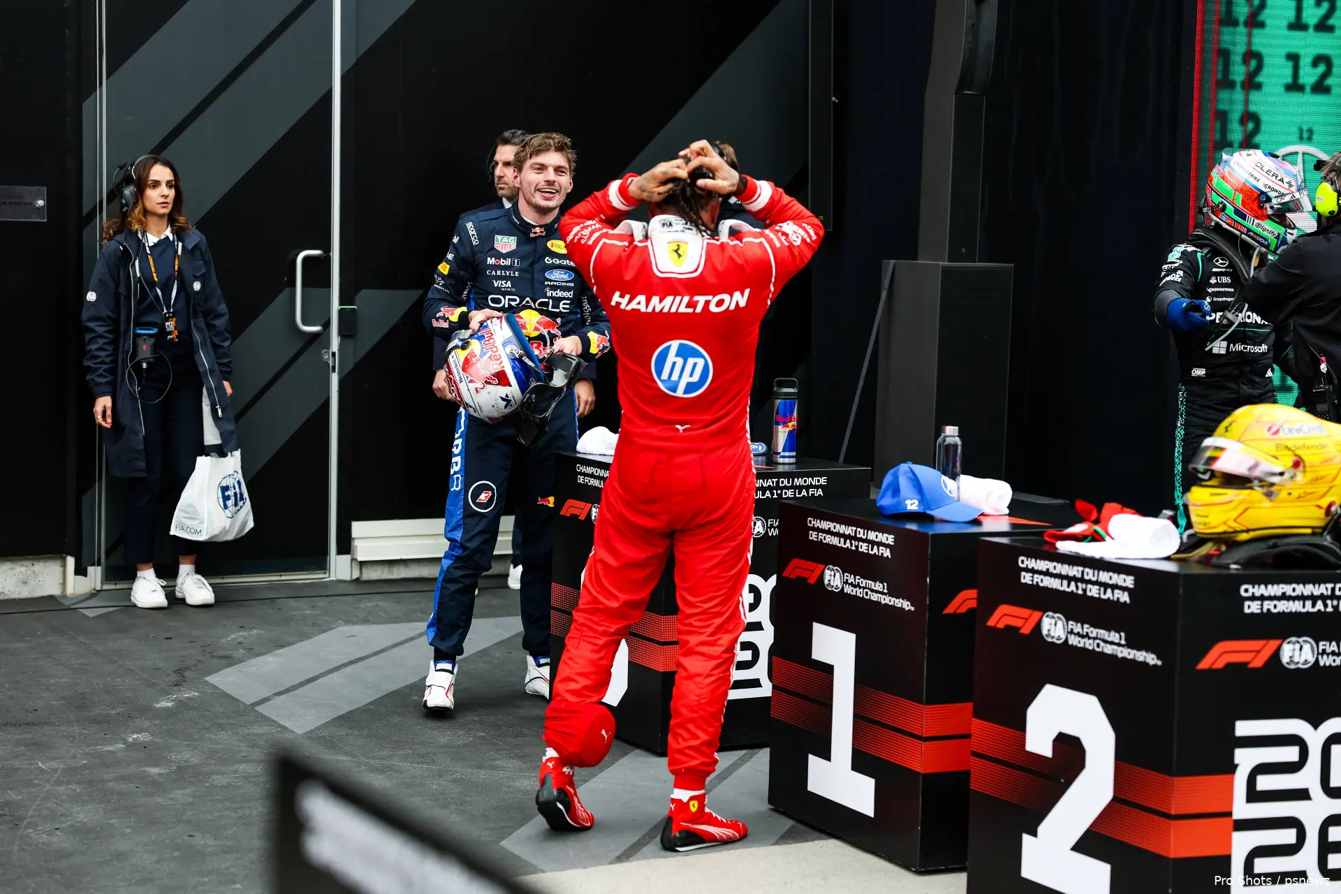 lewis-hamilton-max-verstappen-red-bull-racing-ferrari-canada-2026-12