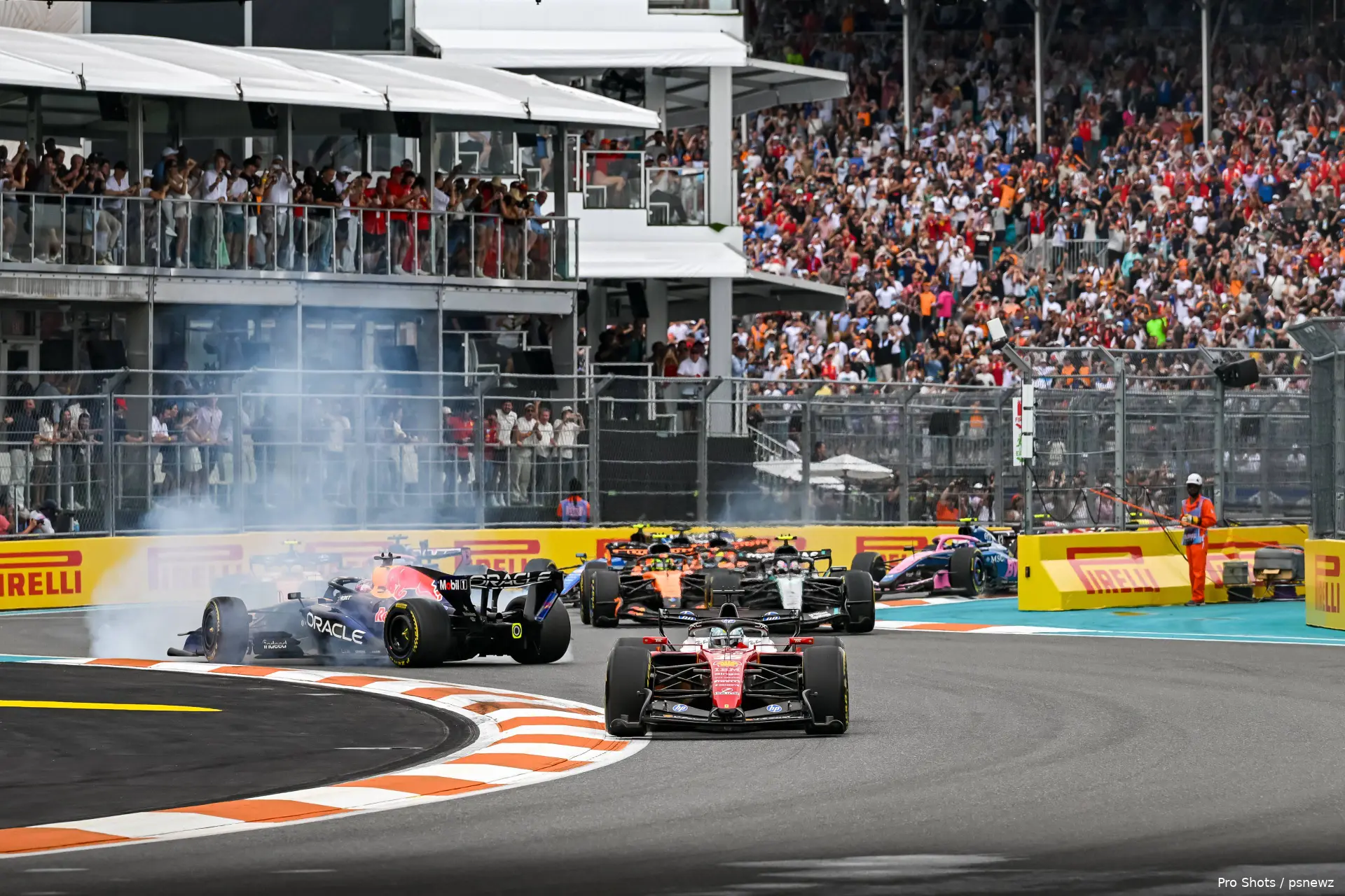max-verstappen-spin-miami-2026-red-bull-racing-1-start-charles-leclerc