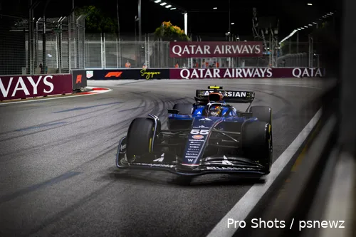 carlos-sainz-singapore-vt2-2025-williams