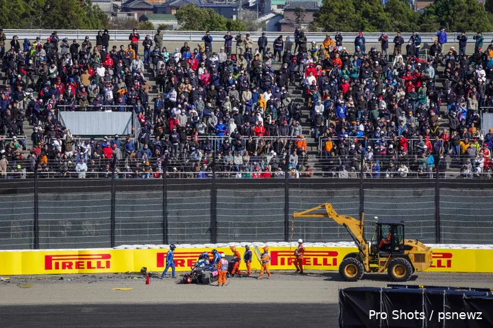 <i>De eerste bocht kun je niet met DRS overleven.</i>