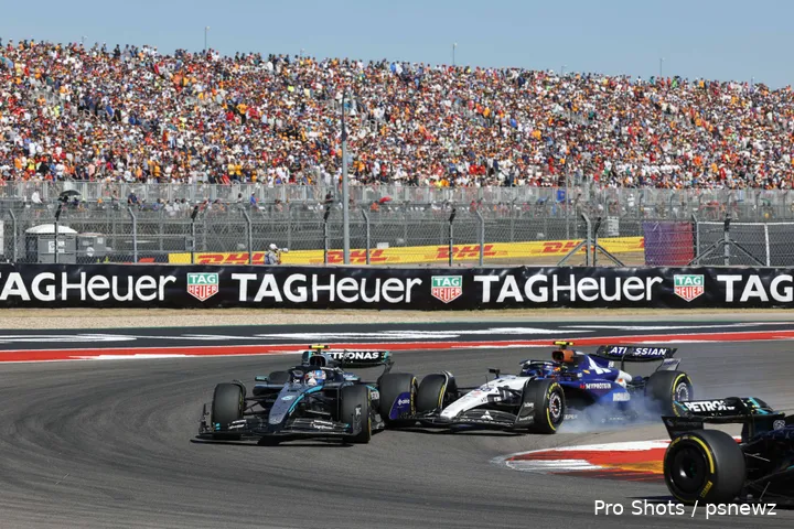 crash-cota-carlos-sainz-kimi-antonelli-williams-mercedes