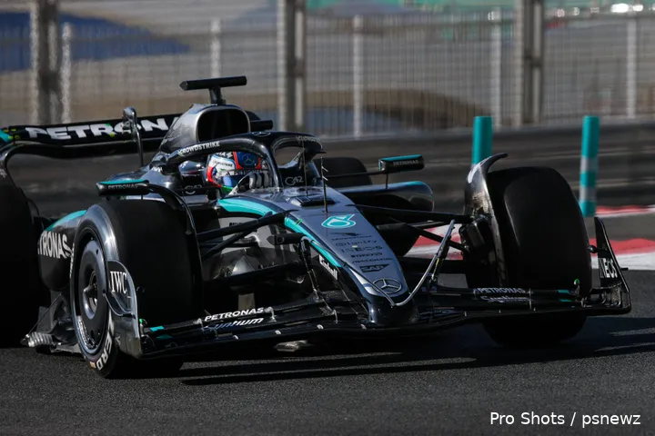 mercedes-kimi-antonelli-2025-abu-dhabi-test-2026-mule-1