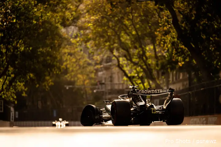kimi-antonelli-mercedes-bakoe-azerbeidzjan-crash-kwalificatie-q1