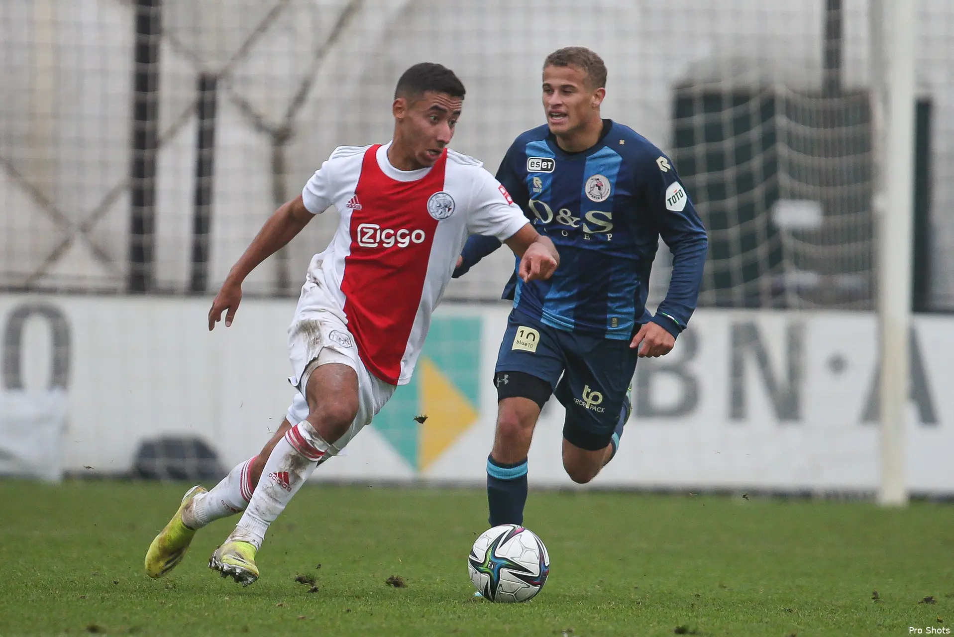 salah eddine ajax 2122