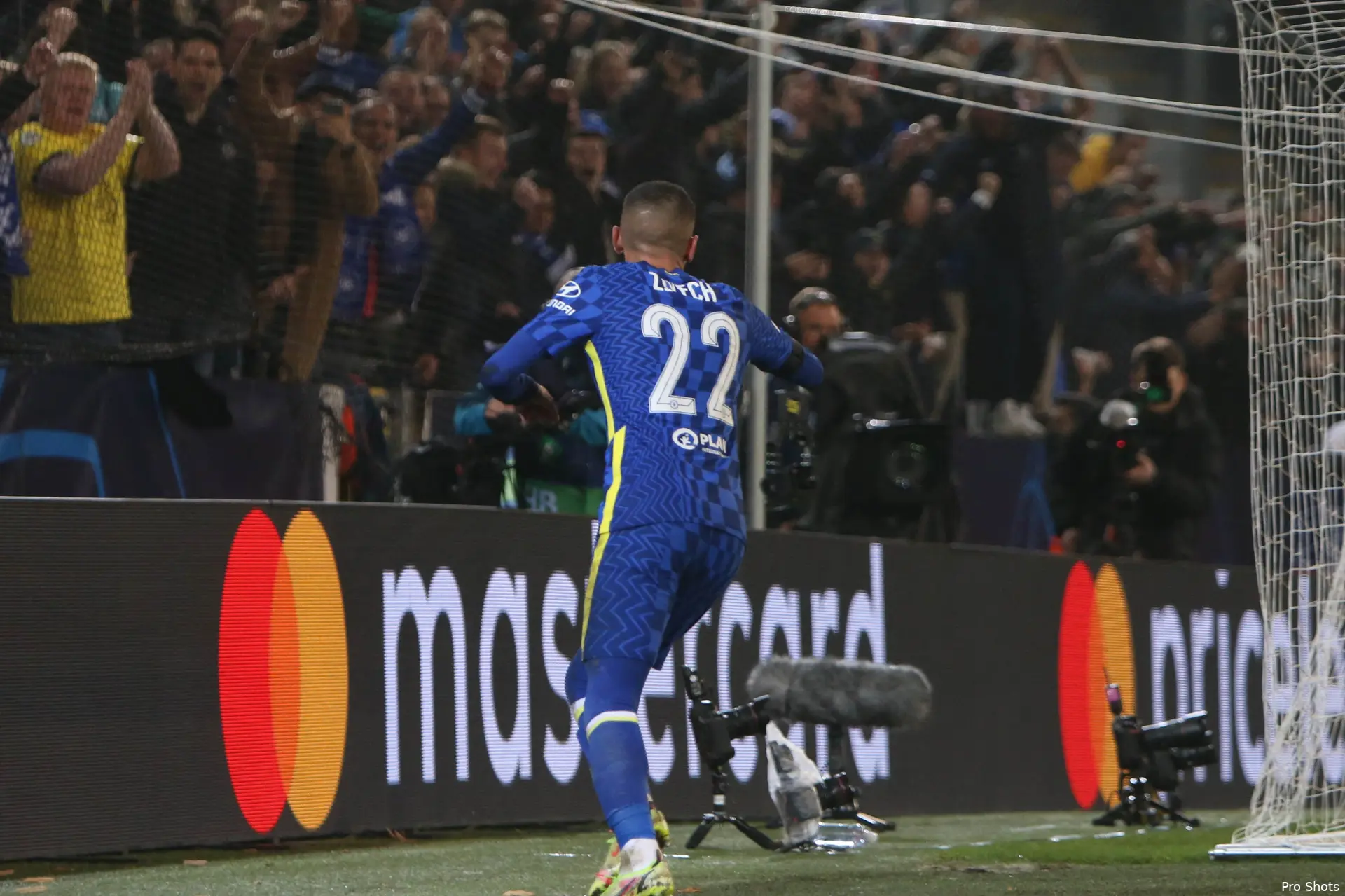 ziyech che 2122