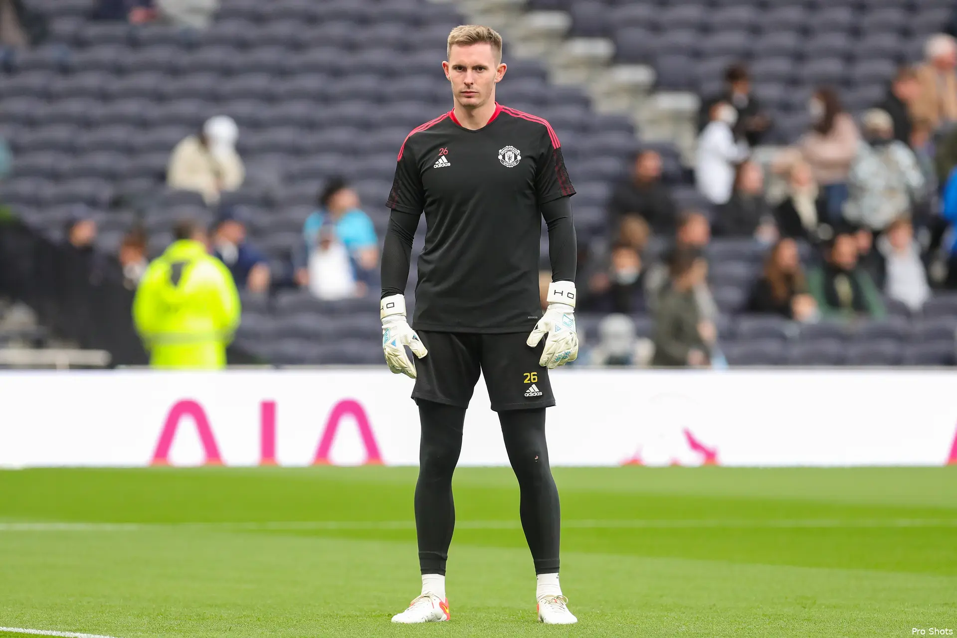 dean henderson man utd