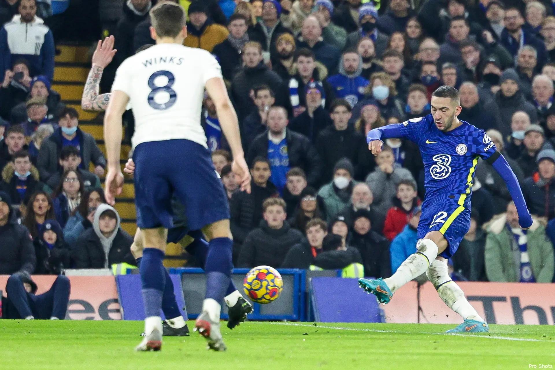 ziyech chelsea tottenham 2122