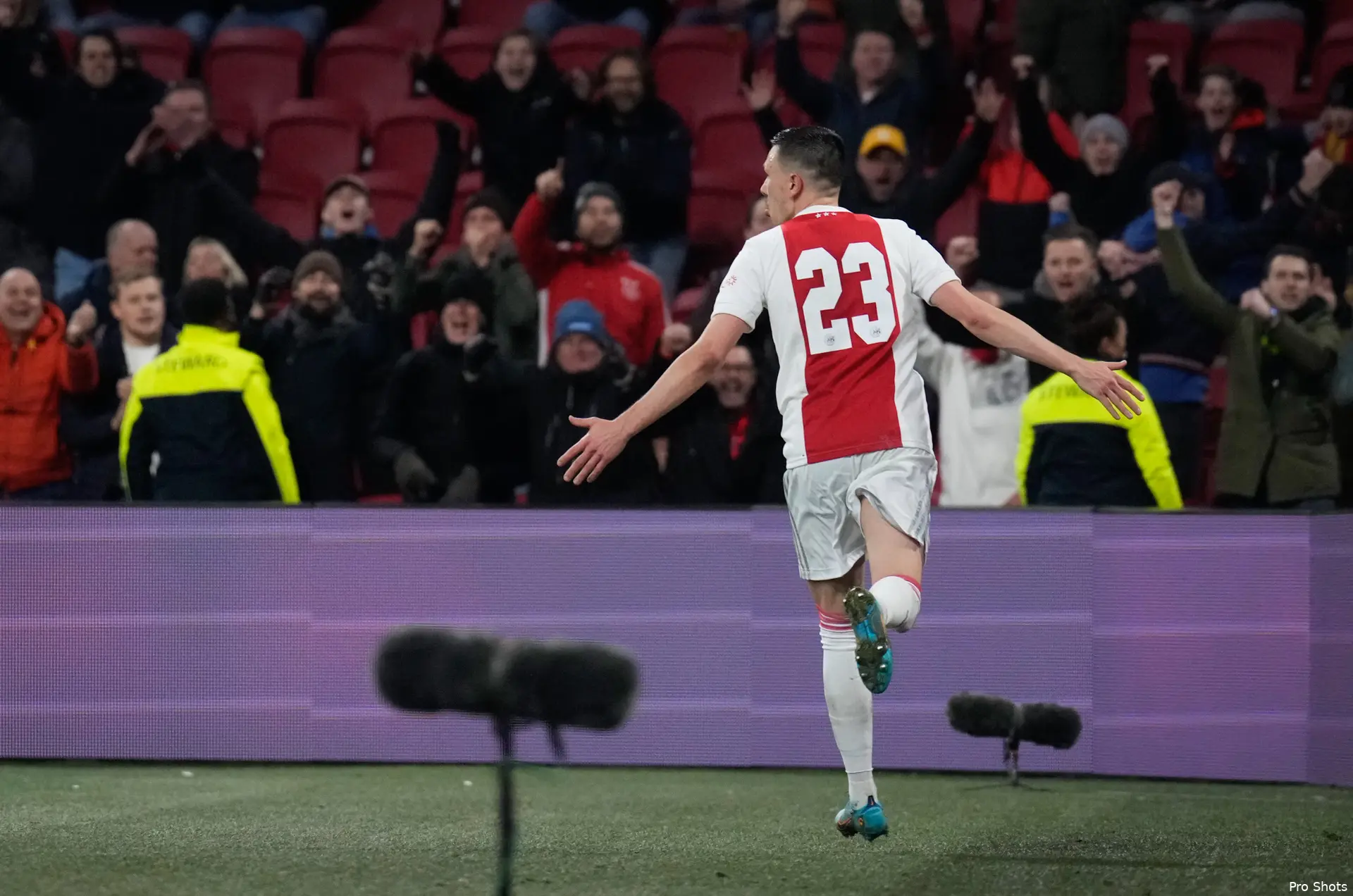 berghuis ajax twente 2122