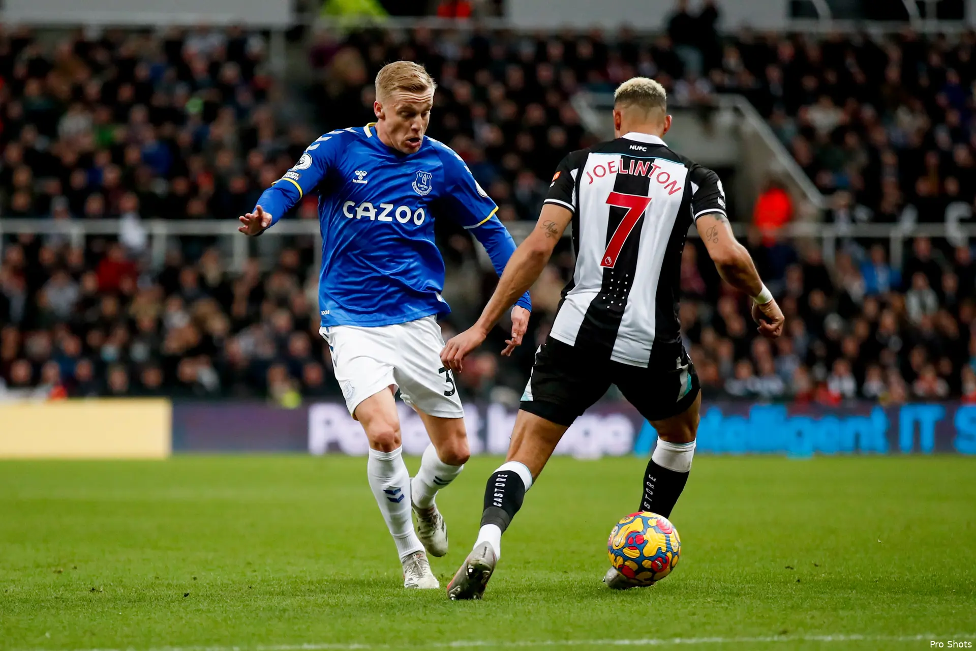 van de beek everton 2122