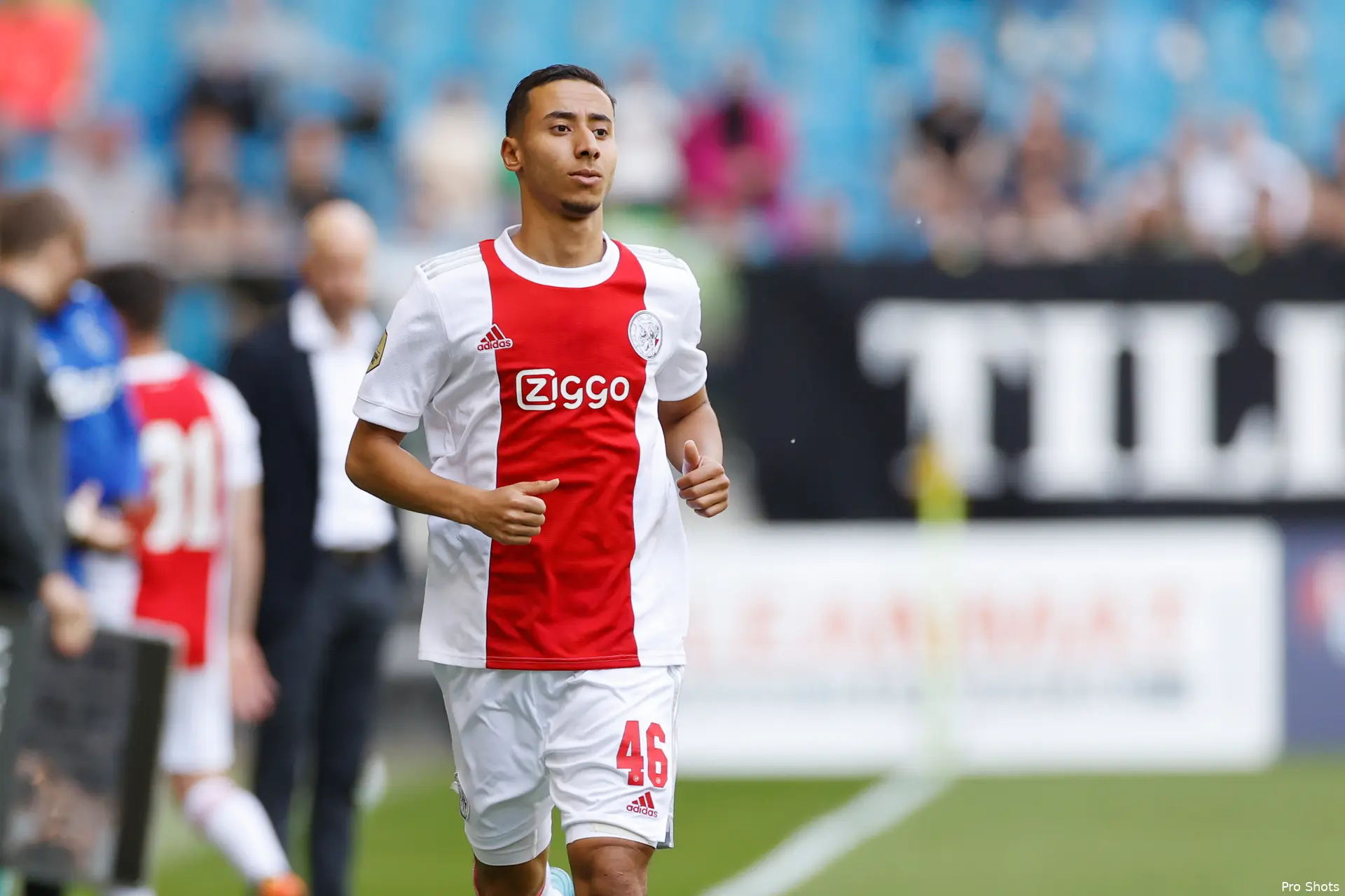 salah eddine vitesse ajax 2122