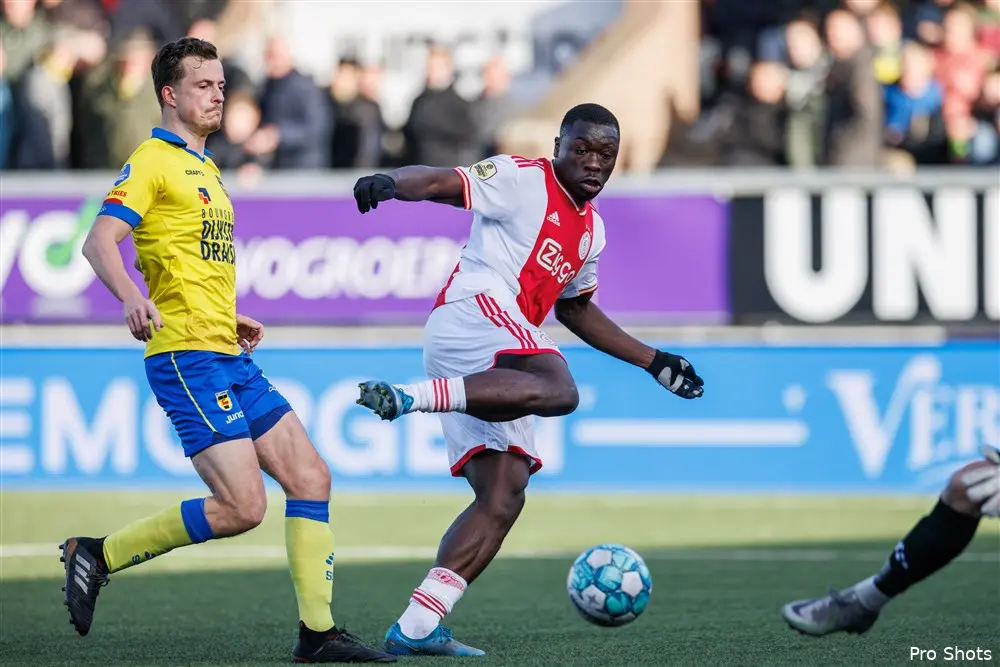 brobbey cambuur ajax 2223