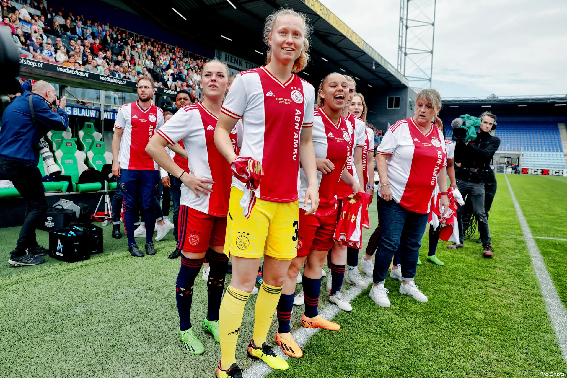 ajax vrouwen pec 2223