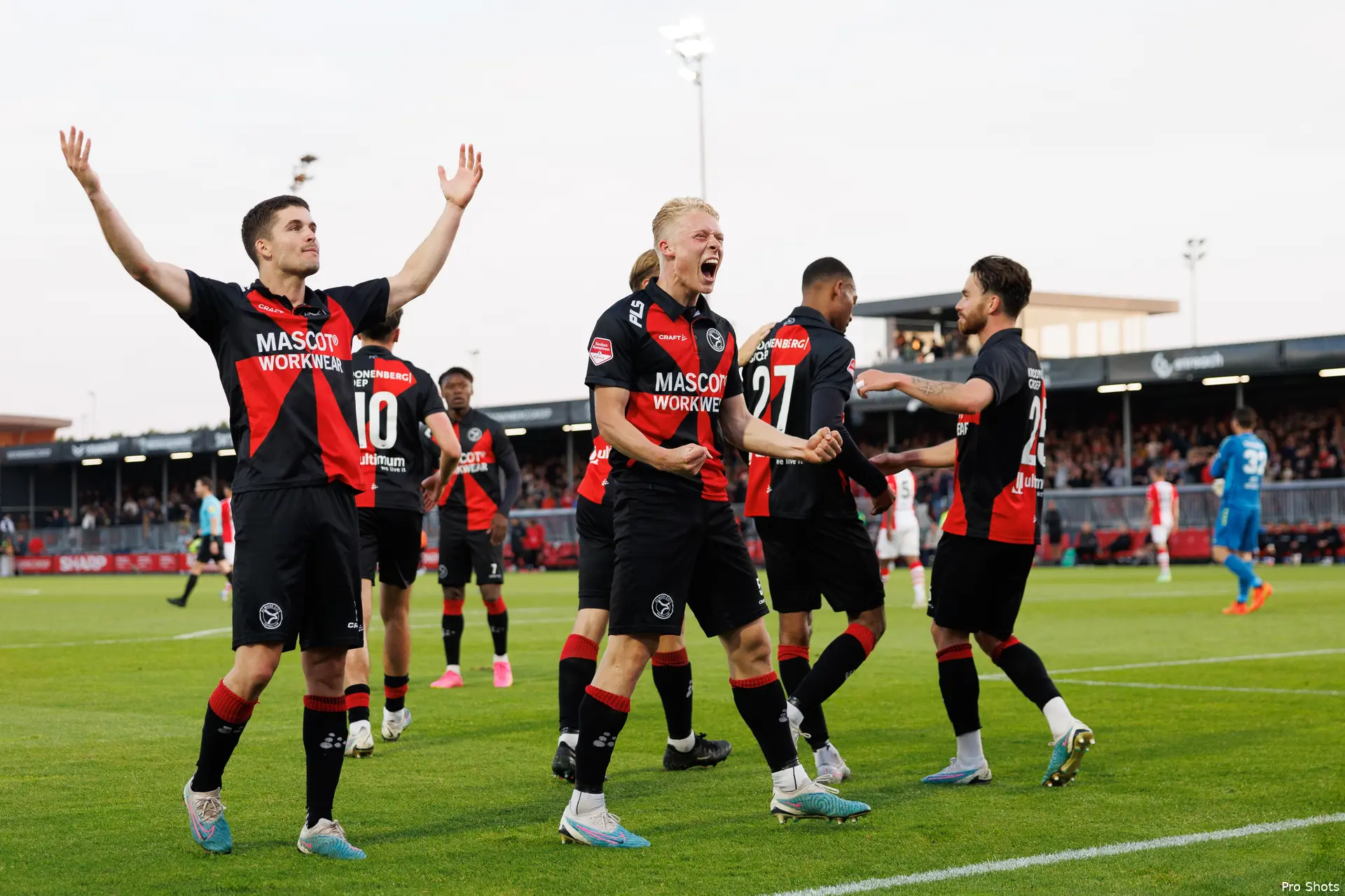 almere city fc emmen 2223