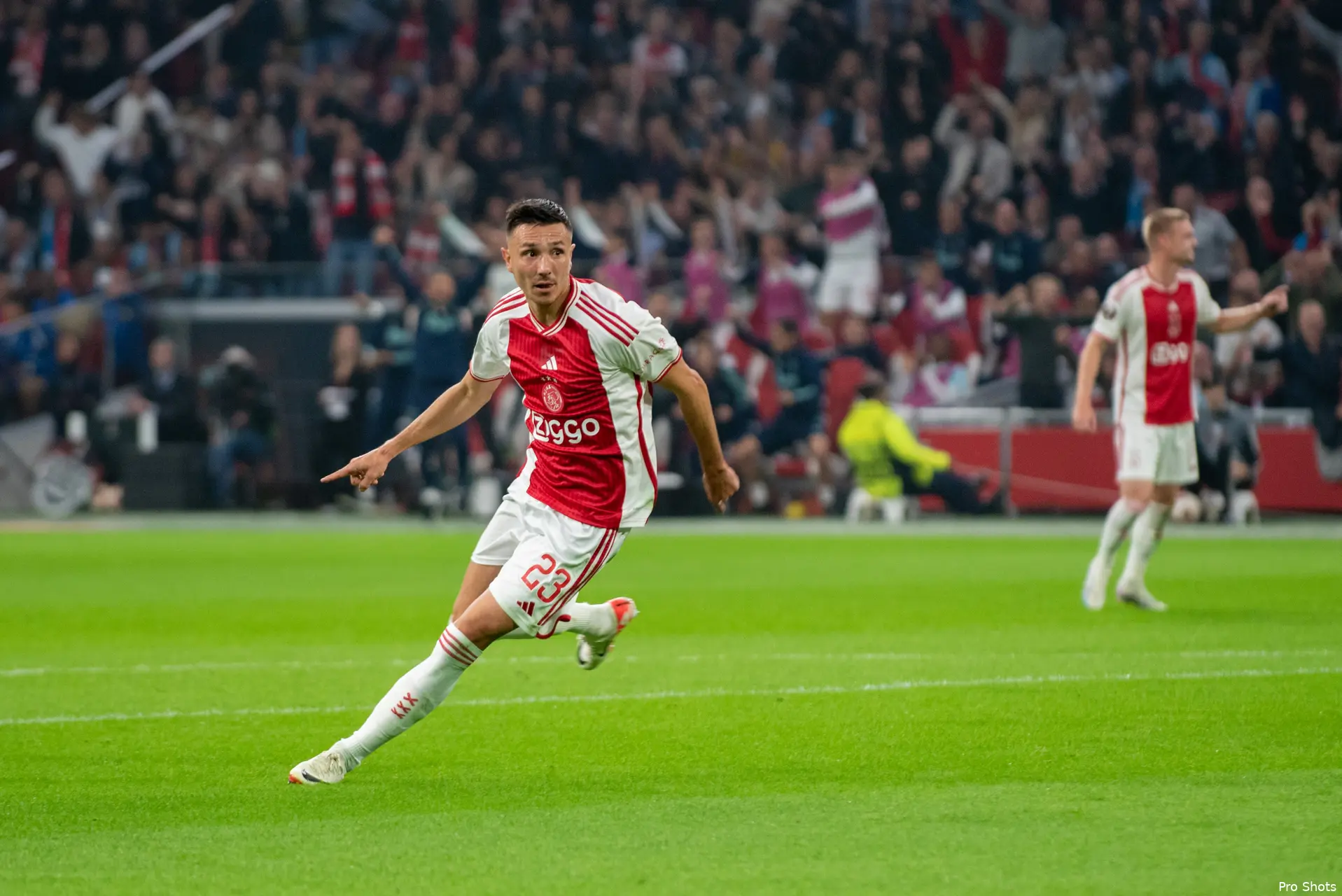 berghuis ajax om