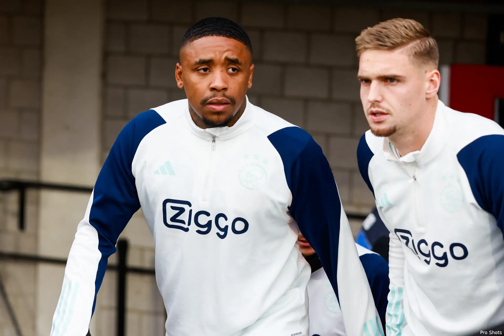 bergwijn taylor ajax 23 24