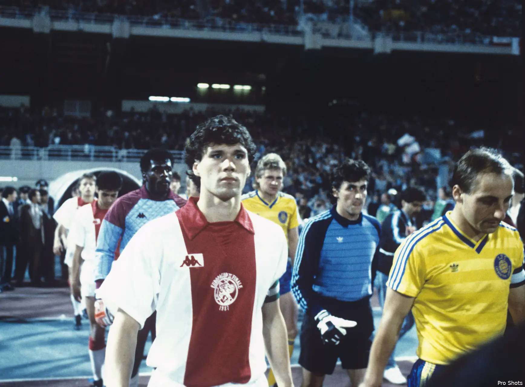 van basten ajax oud