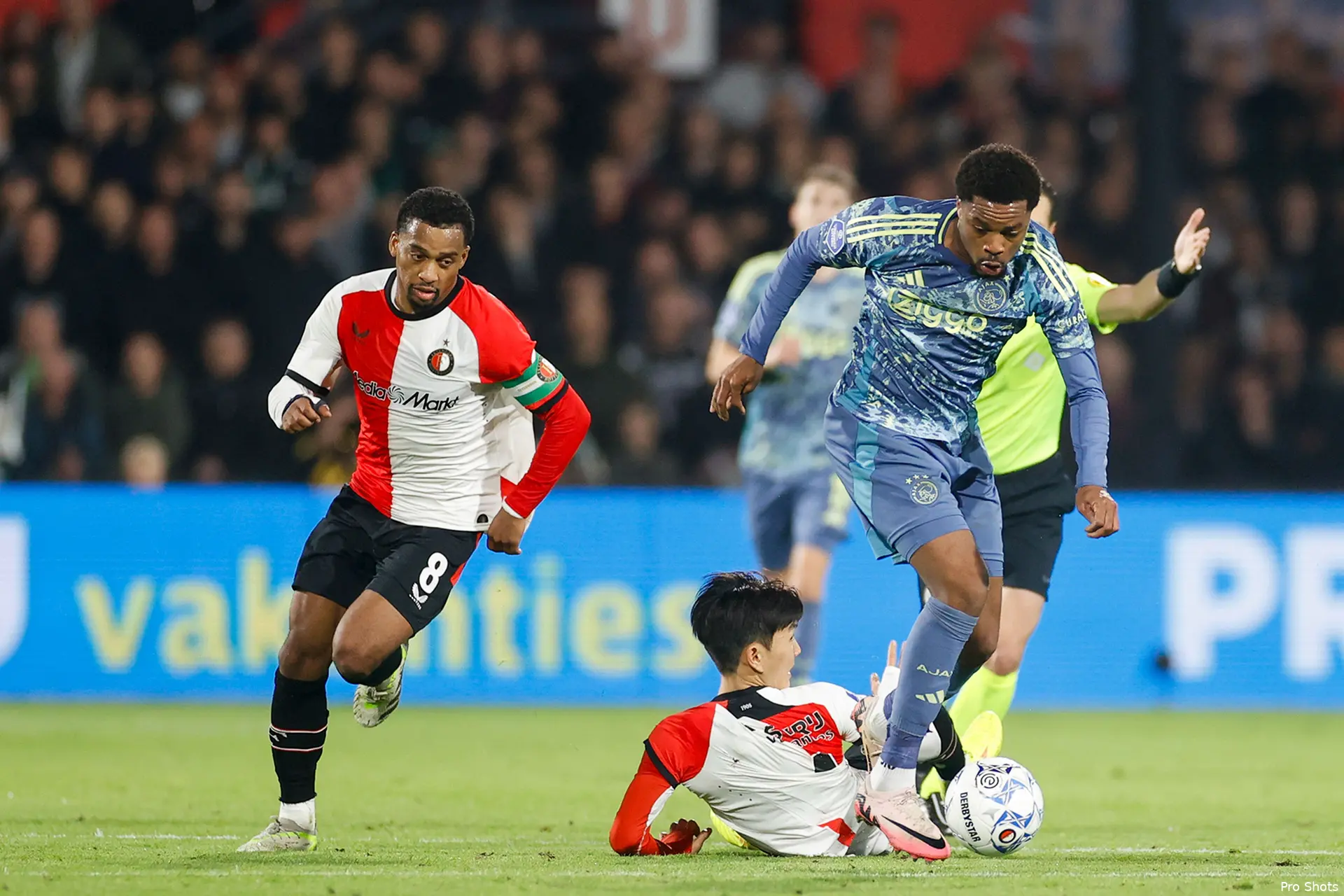 akpom feyenoord ajax 24 25