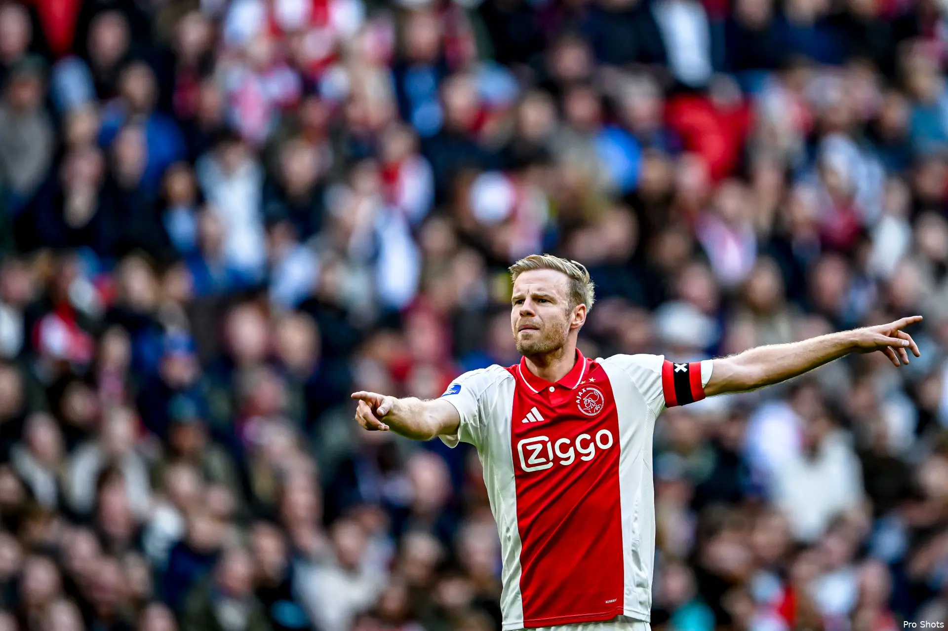 davy klaassen ajax 24 25