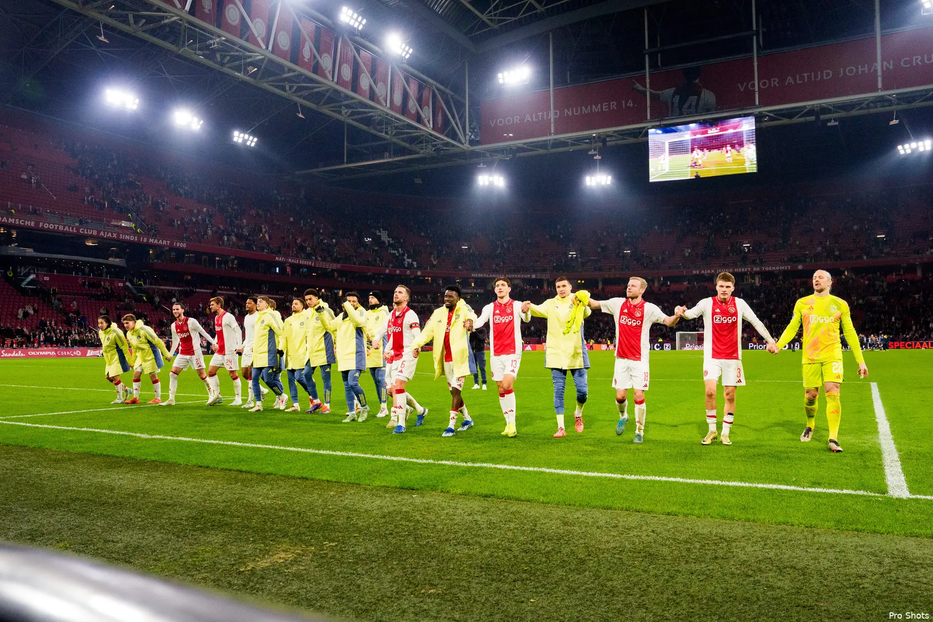 ajax telstar 24 25