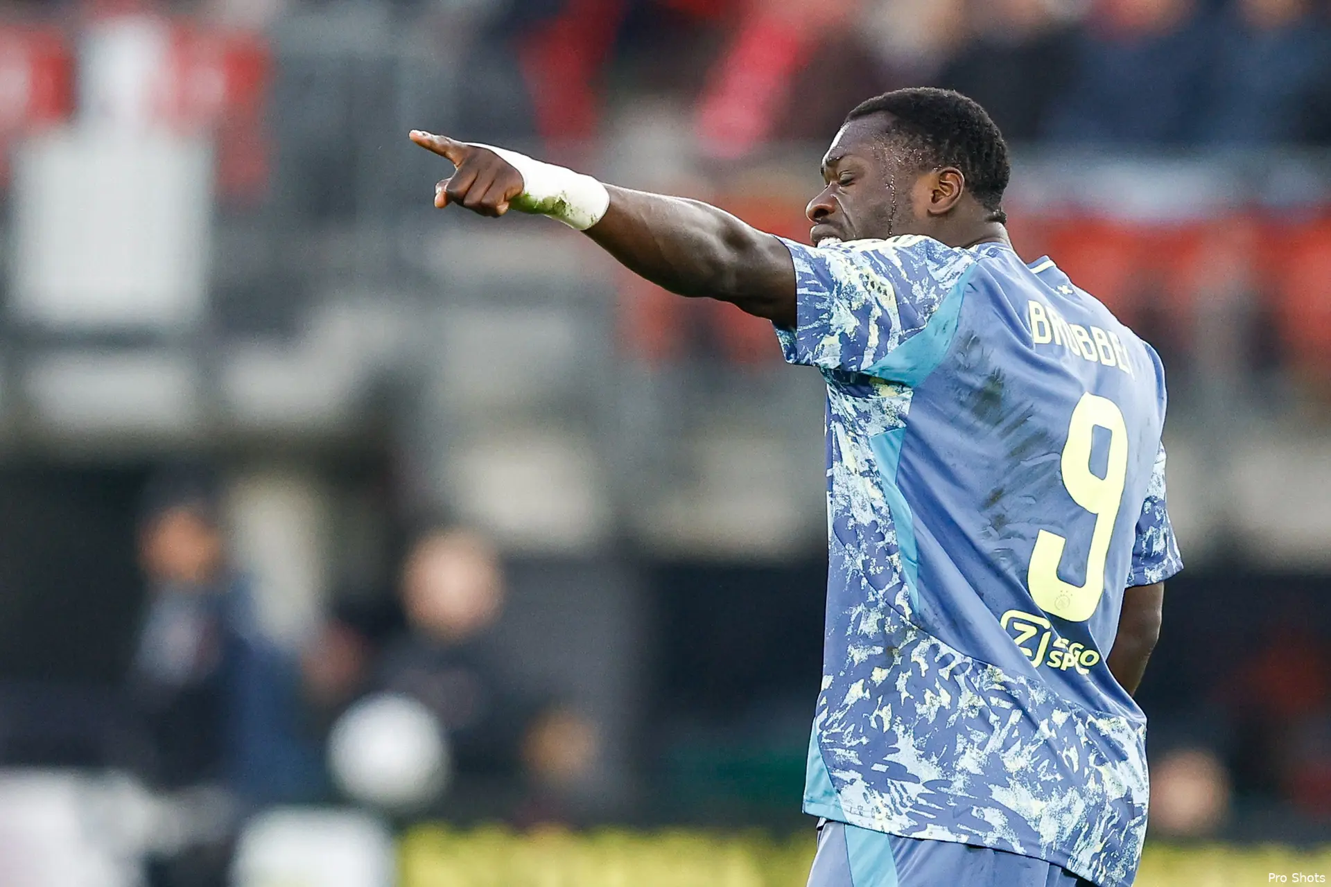 brian brobbey az ajax 24 25