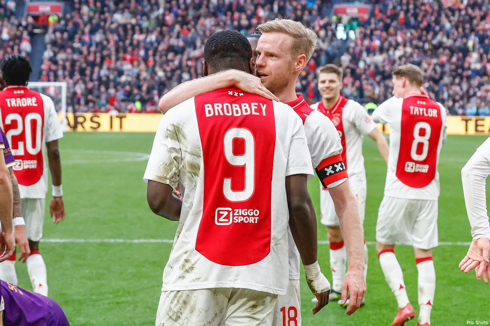 brian brobbey davy klaassen ajax go ahead eagles 24 25