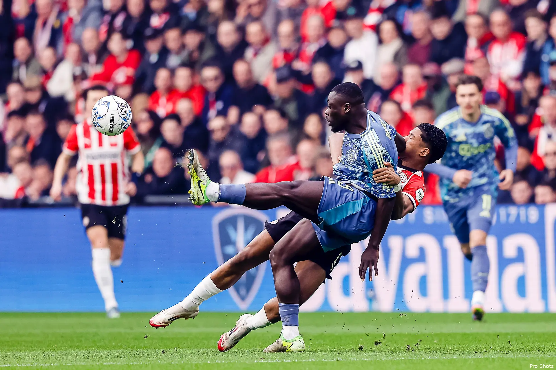 brian brobbey psv ajax 24 25