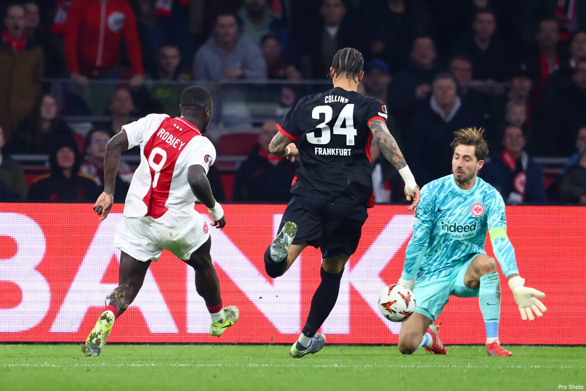 kevin trapp ajax frankfurt 24 25