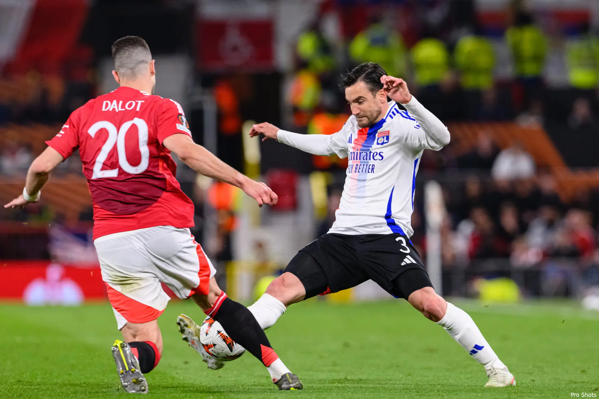 nicolas tagliafico manchester united olympique lyon 24 25