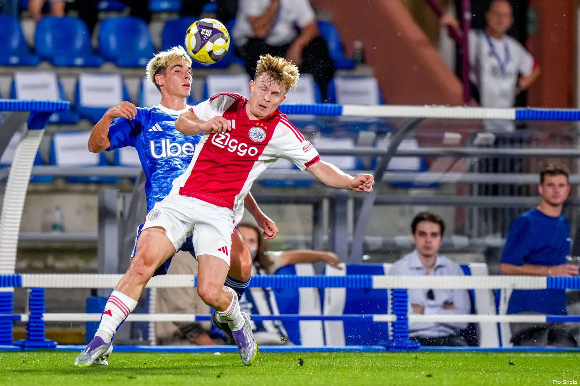 oliver-edvardsen-ajax-25-26