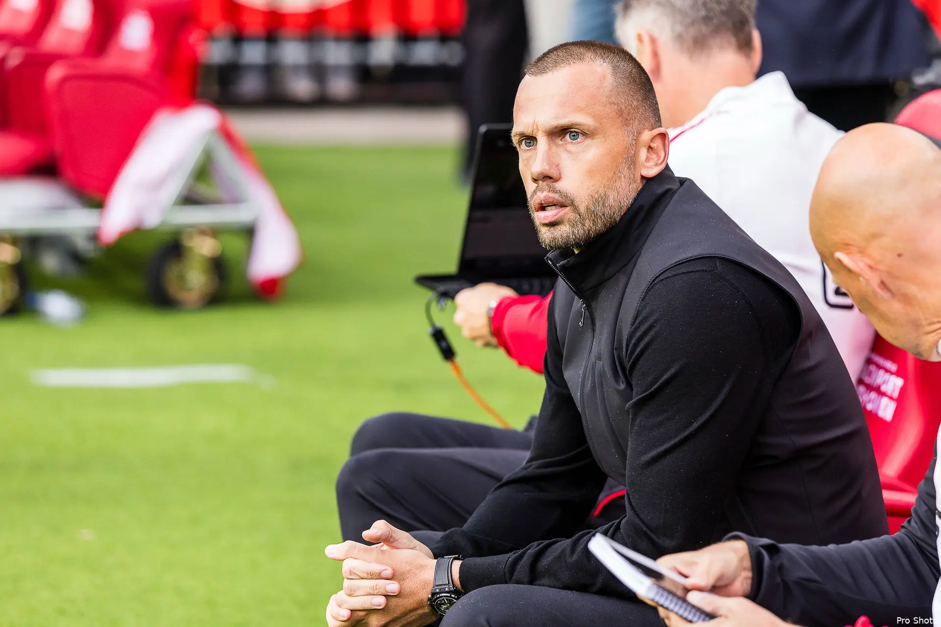 john-heitinga-psv-ajax-25-26