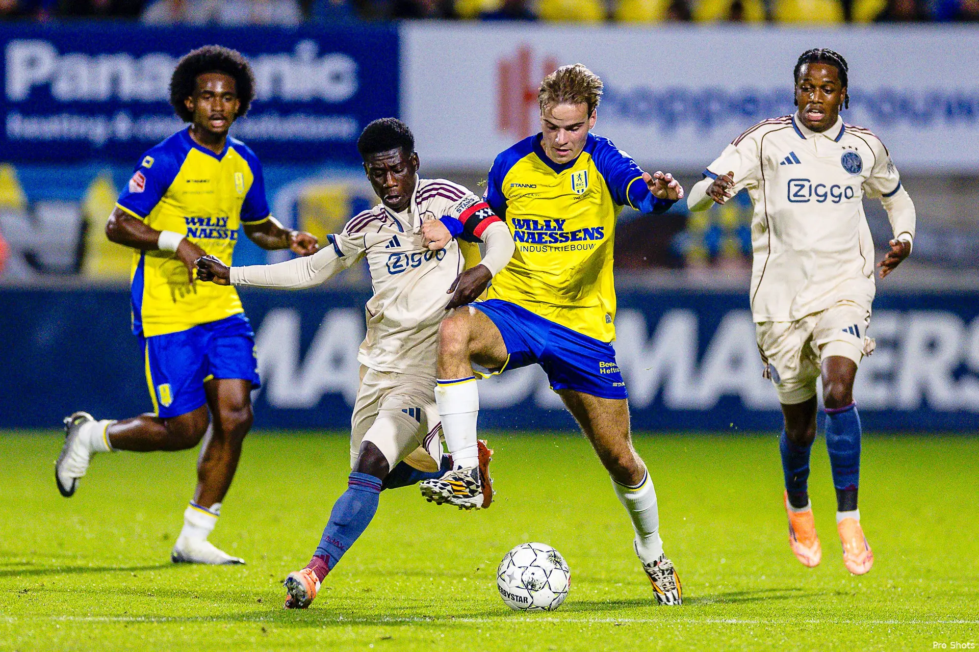 RKC Waalwijk Jong Ajax Avery Appiah