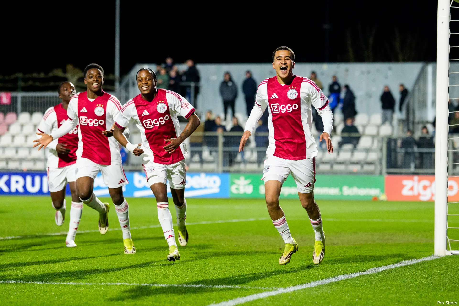 Abdellah Ouazane Don O'Niel Mohamed Abdalla Jong Ajax FC Den Bosch