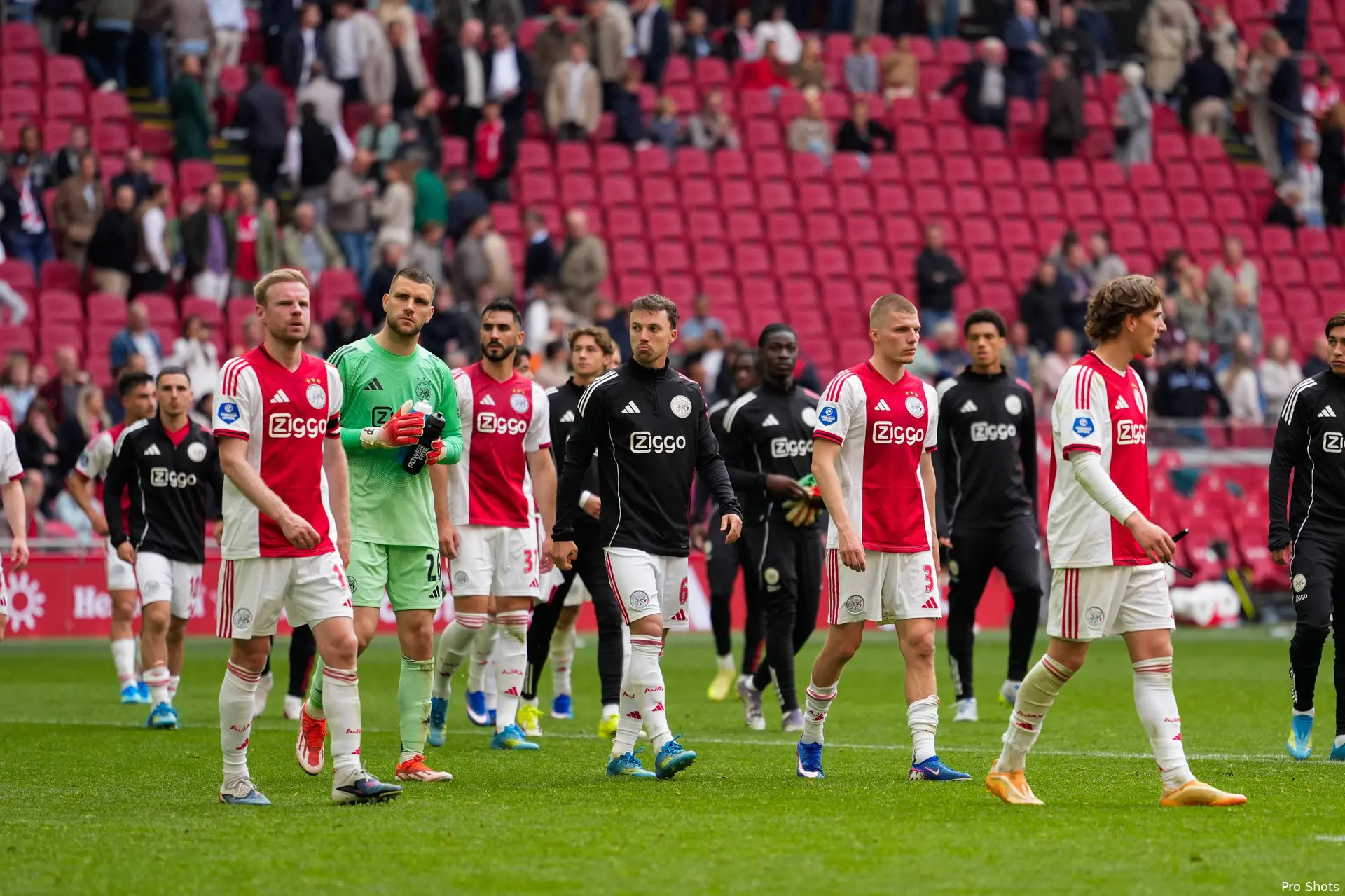 Ajax Showtime Hele Team