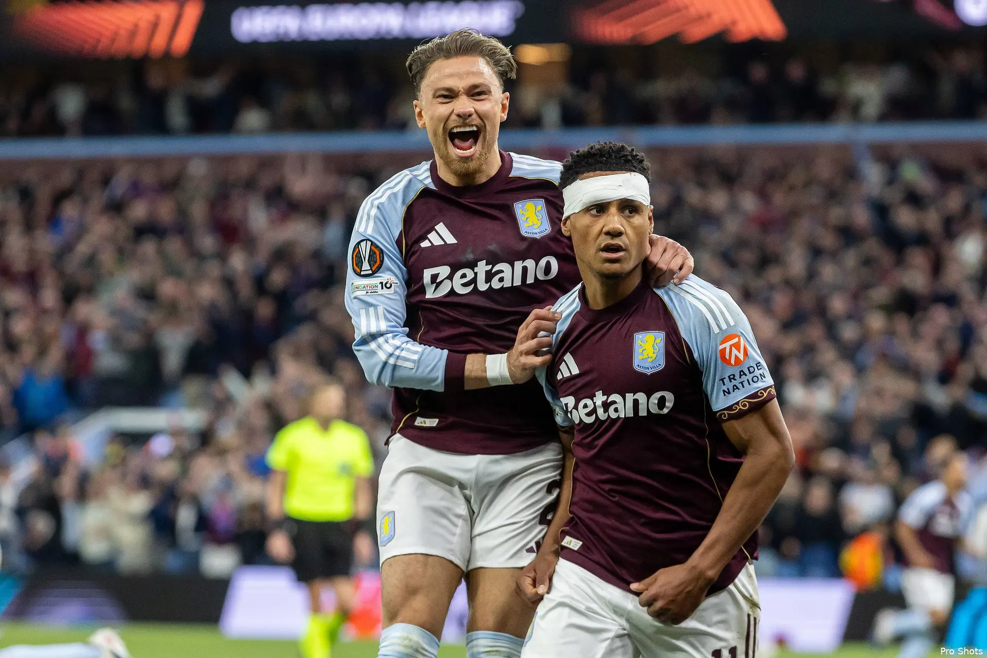 Ajax Showtime Aston Villa