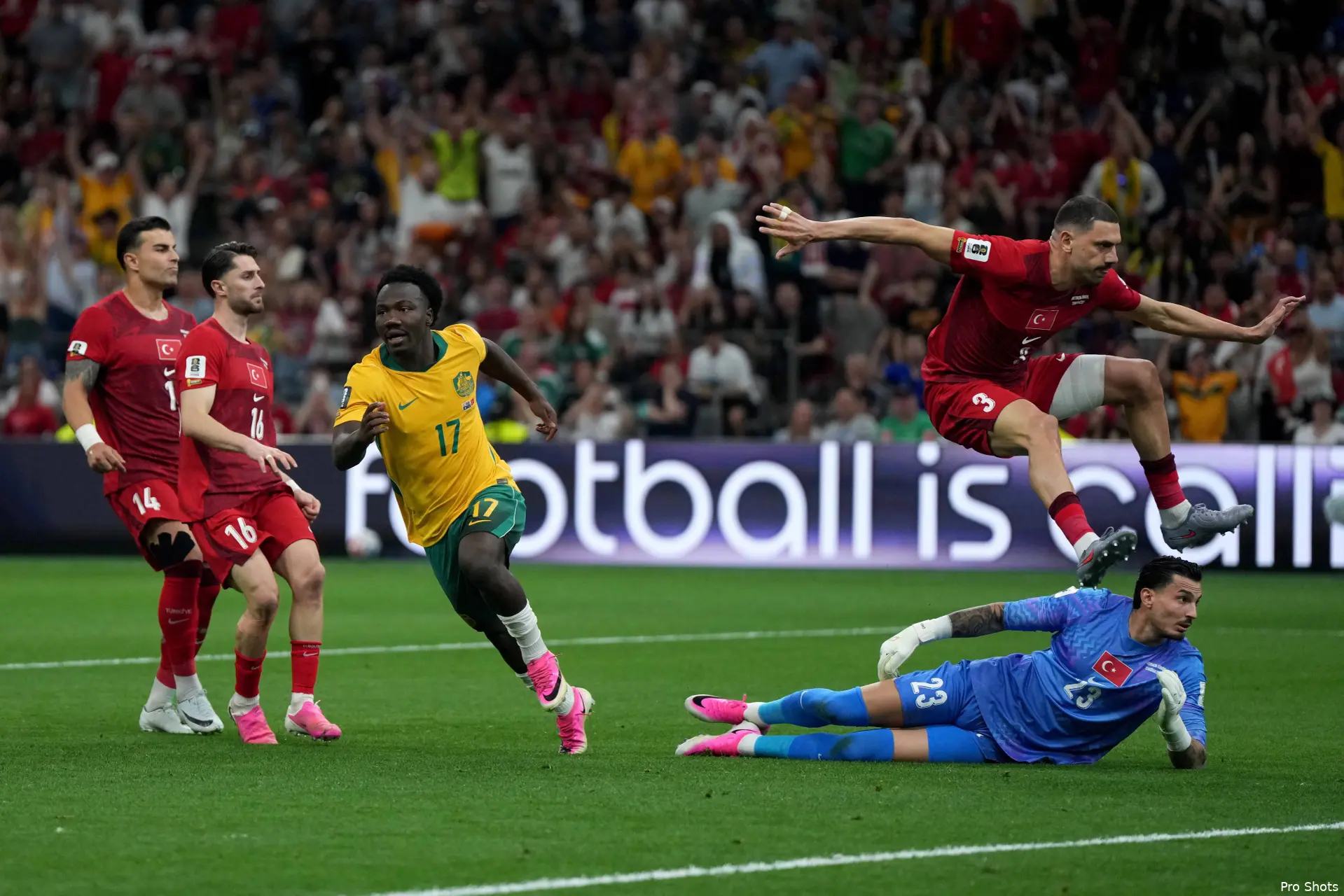 Ajax Showtime Australië Turkije