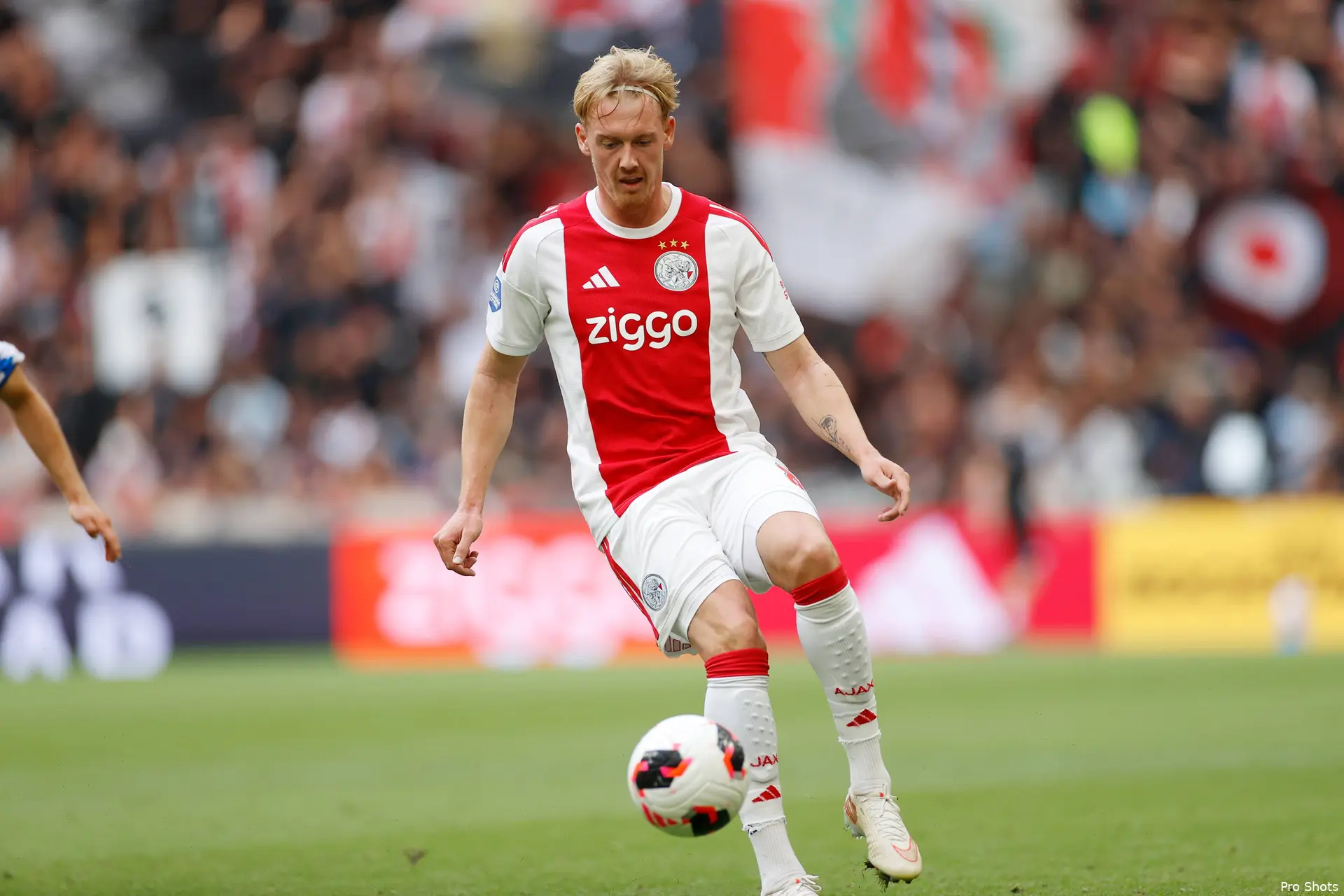 Ajax Showtime Julian Brandt