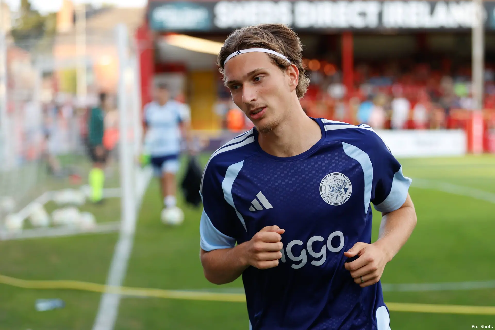 Ajax Showtime Mika Godts