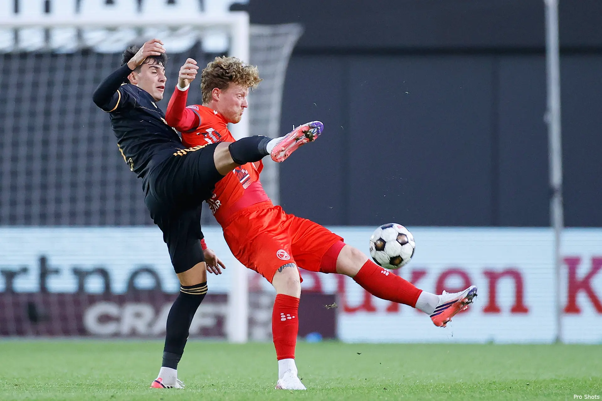 Geronimo Spina Ajax Showtime