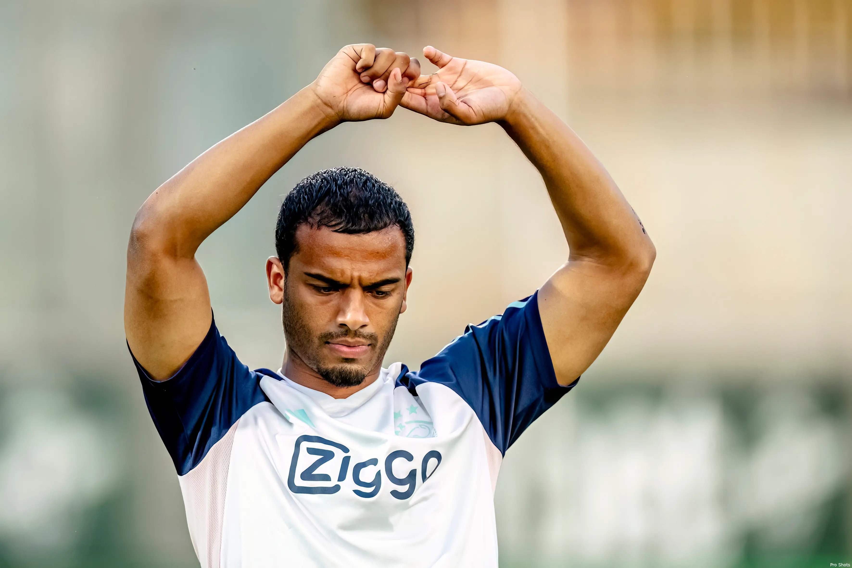 owen wijndal ajax 2324