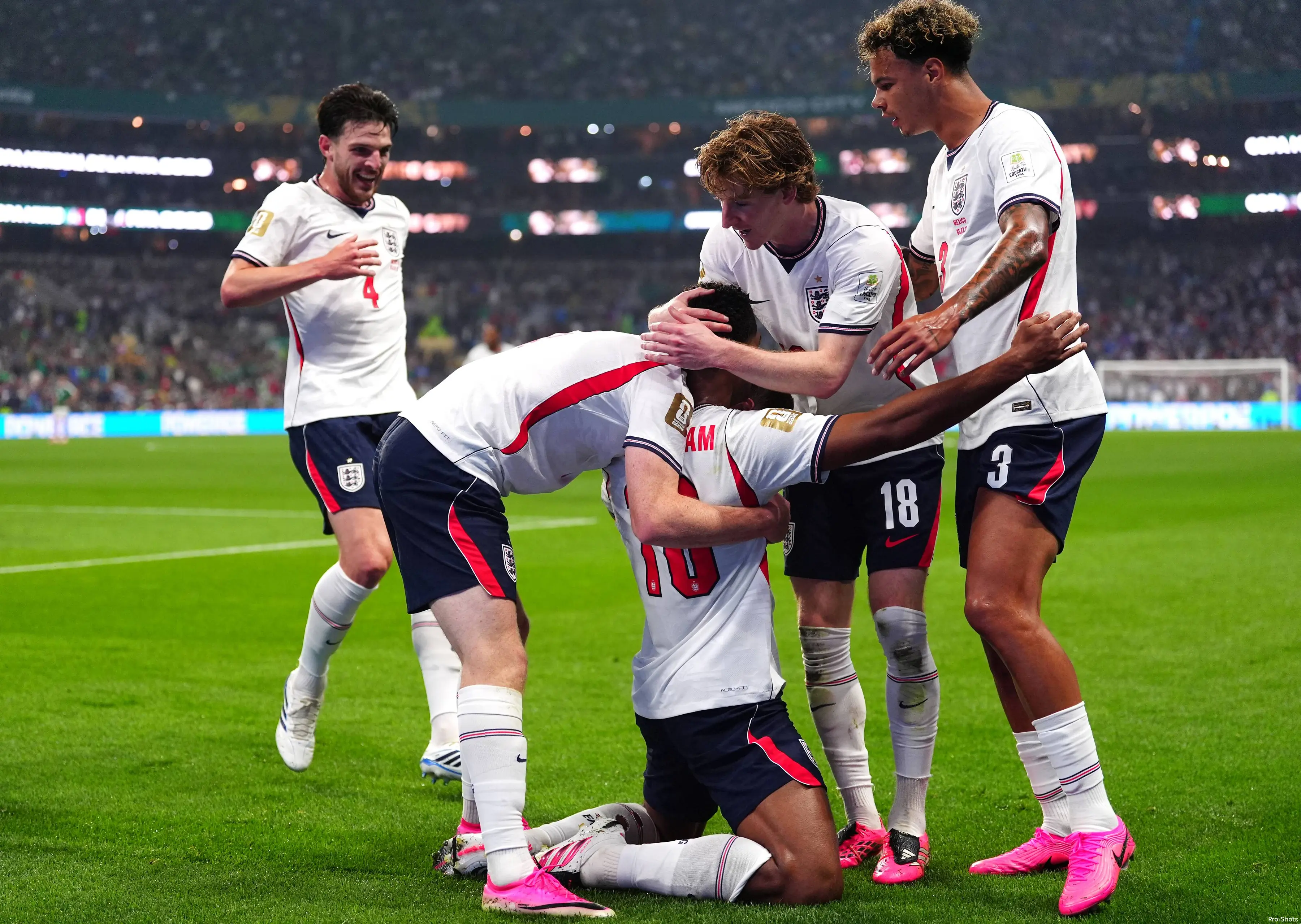 Ajax Showtime Engeland WK 2026