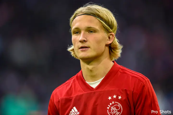 kasper dolberg ajax tottenham